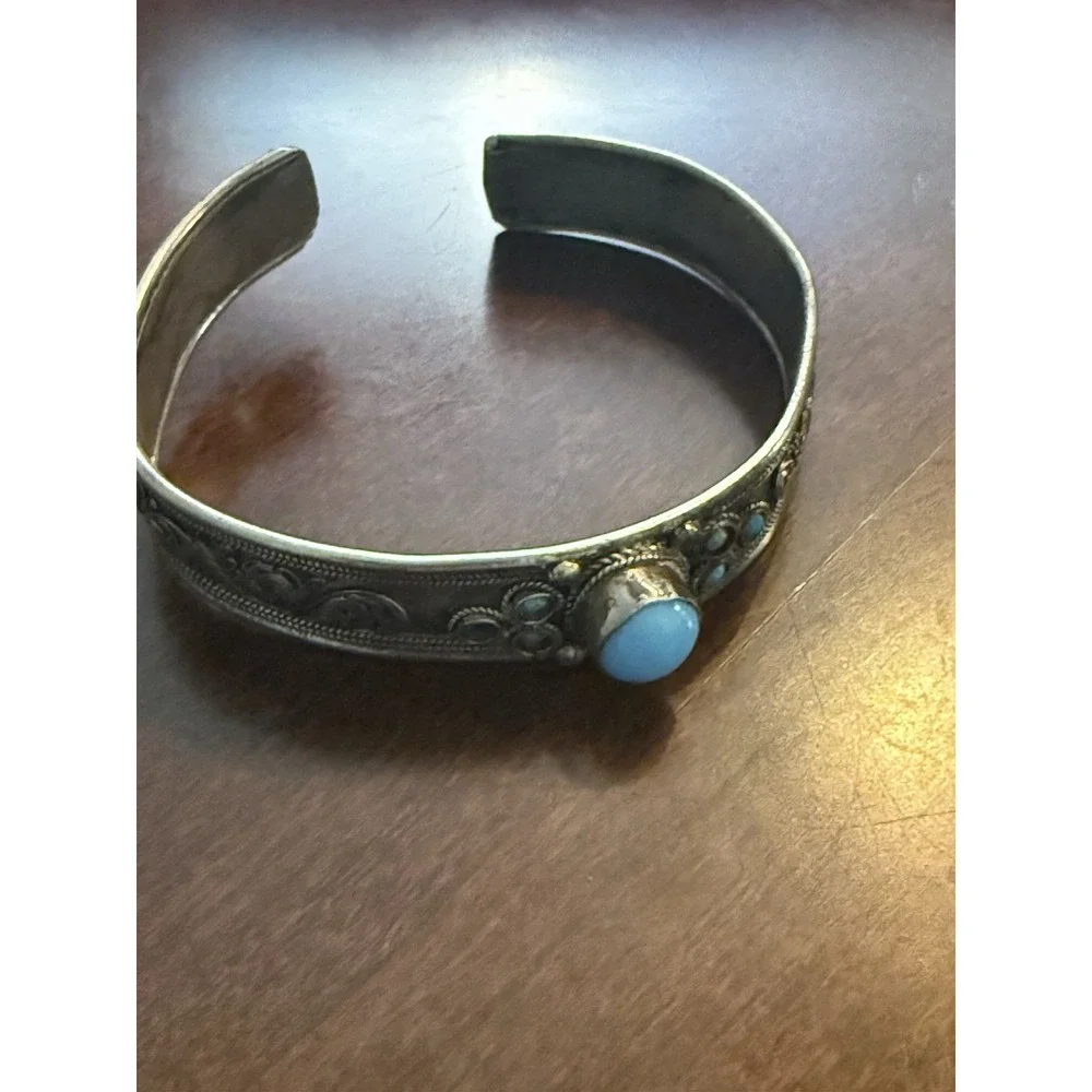 Bracelet Vtg Turquoise‎ Cuff Navajo Style Boho Tribal Engraved Blue Stones